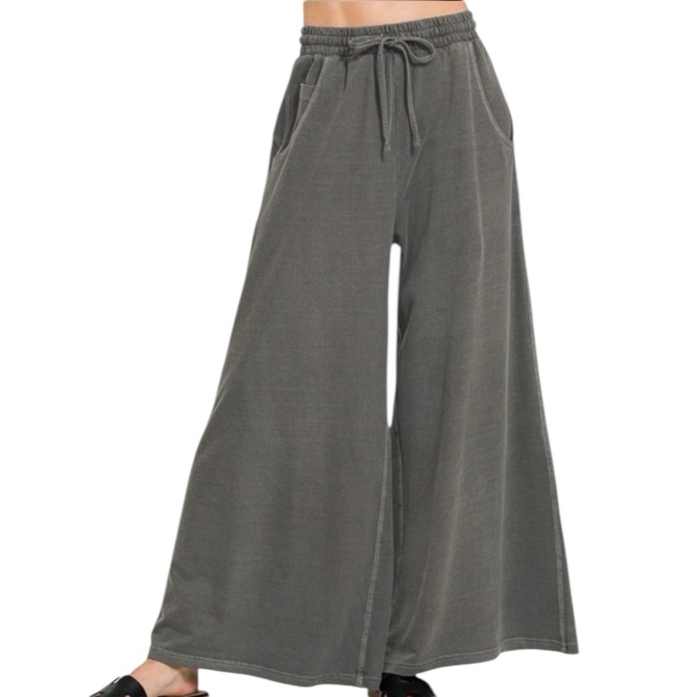383. Women's Black comfy French Terry Wide-Leg Pants NEW